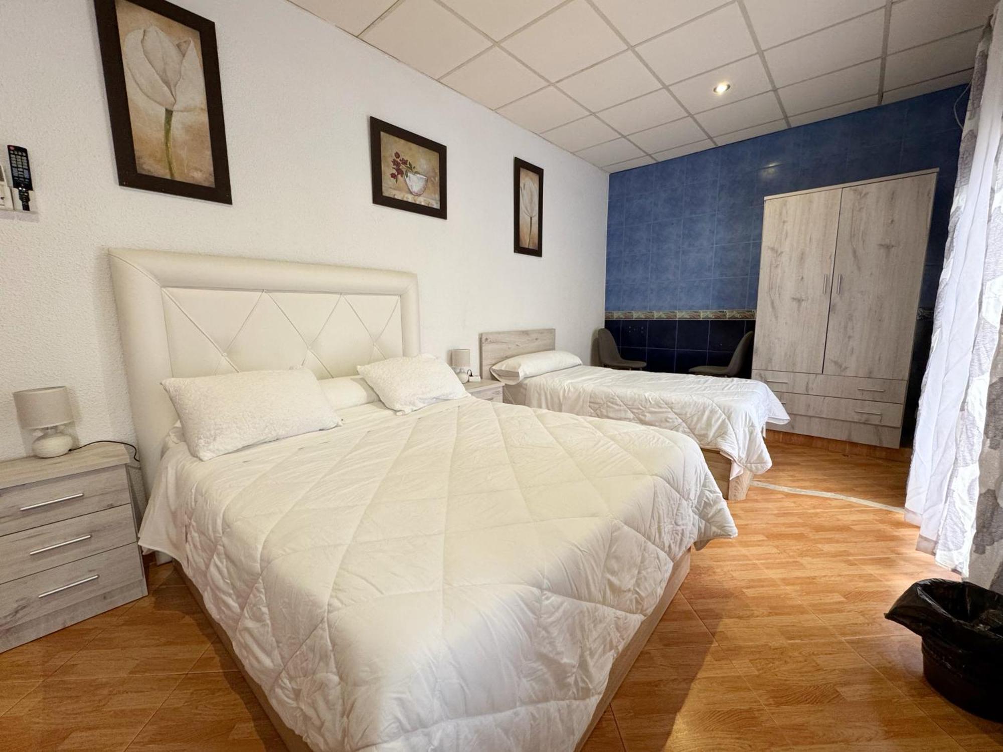 Hostal El Brillante - Alojamientos El Duque Cordoue Chambre photo