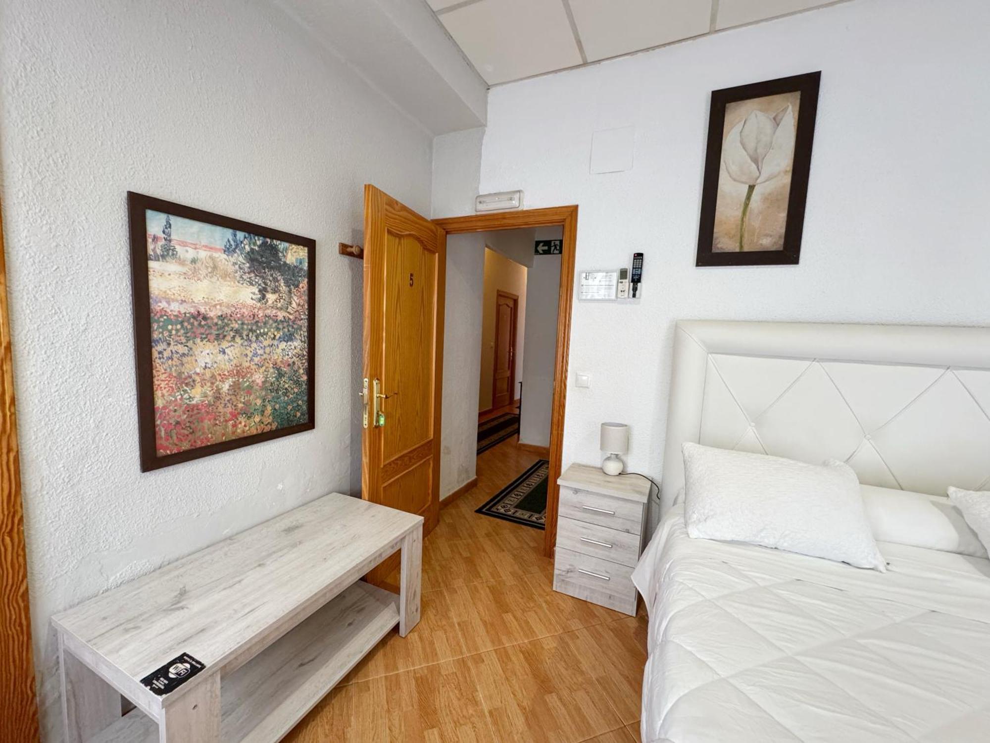 Hostal El Brillante - Alojamientos El Duque Cordoue Chambre photo